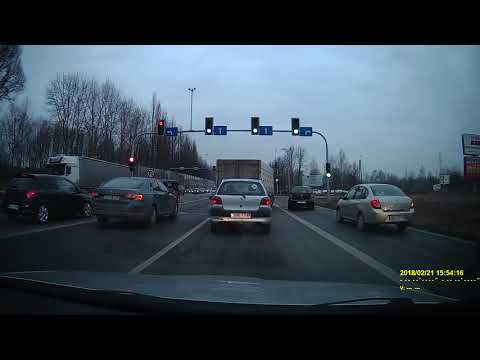 Dzisiejsza kolizja na DK86 (Światła przy M1 Czeladź)