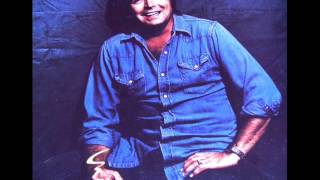 Mickey Gilley - There Ain't No Queen In My Kingsize Bed