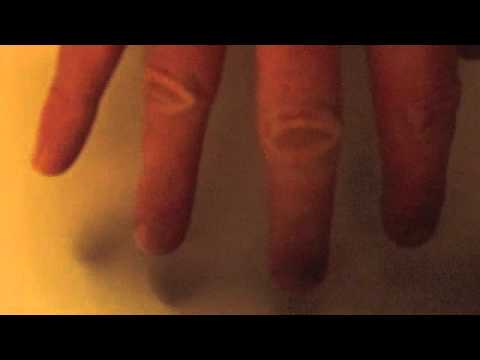 Fingers dance (Day 124 - Christian)