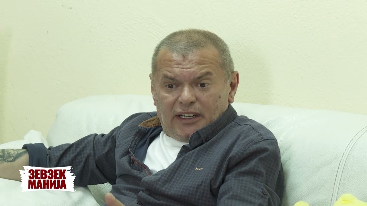 Зевзекманија- Титаник доаѓа