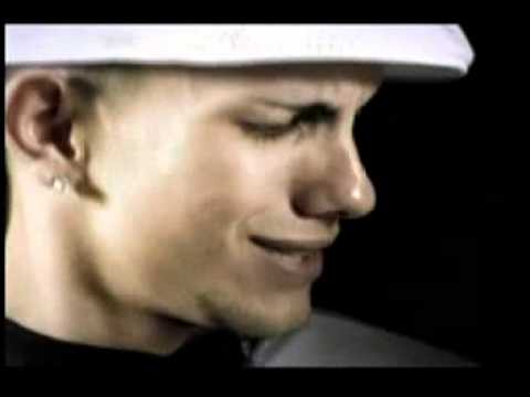 Angel & Khriz - Chicas Bailan y Gozan