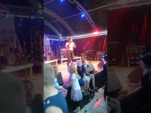 Tania Evans- Mr. Vain .... 150 Jahre Sellin 😊