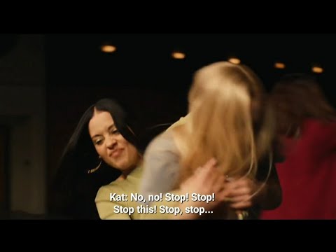 maddie attacks cassie on stage | Euphoria