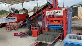 Machine de fabrication de parpaing Conmach BlockKing-12MS Concrete Block Making Machine - 4.000 units/shift à vendre - Image 12 | Machineryline CM Machine de fabrication de parpaing Conmach BlockKing-12MS Concrete Block Making Machine - 4.000 units/shift neuve | Image 12 - Machineryline