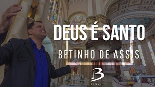 Deus É Santo Music Video