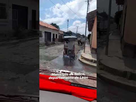 Recorriendo la ciudad de Telica, departamento de León, escuchado esta canción de Los Clark's.