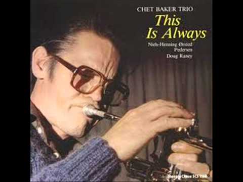 CHET BAKER - Moon Love