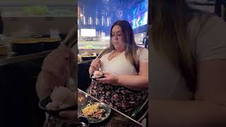 Download lagu BBW PLUSSIZE MODEL EATING Caw#ssbbw #plusssizemodel #beautifulgirl #curvyfashion mp3