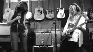 Fall Behind Me (Groupee sessions)