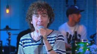 Magnus Uggla &amp; Olle Ljungström -- Trubaduren (Så Mycket Bättre)