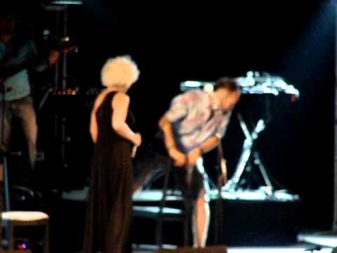 Ελεωνόρα Ζουγανέλη & Πάνος Μουζουράκης - Έλα