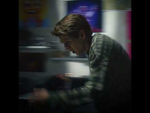 Hawk Became The Bully😈