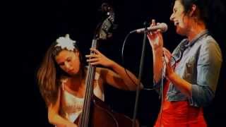 Video Vojtaano & Band ft. Pavla Bečková - Nemilosrdný ráno (LIVE 2011)