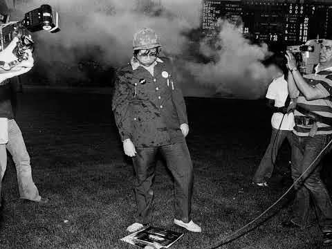 Episode 361: The Night They Drove Old Disco Down