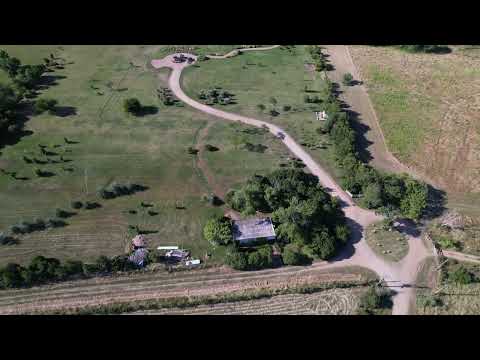 Video de YouTube - Chacra sobre el Arroyo Pando – Entorno Natural Privilegiado