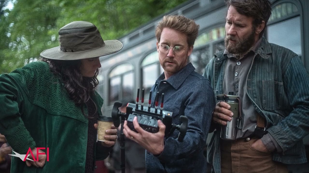 Miniature de la vidéo Oscar Nominees Clint Bentley and Greg Kwedar on Their Acclaimed Film TRAIN DREAMS du film Train Dreams