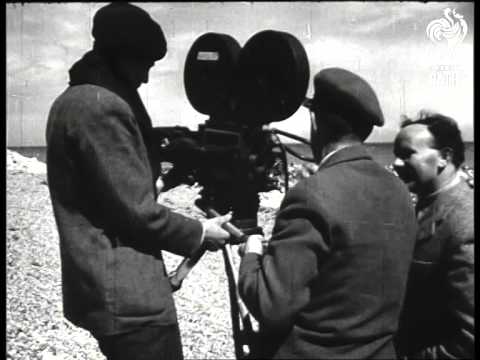 Personality Meet Simone Simon (1946)