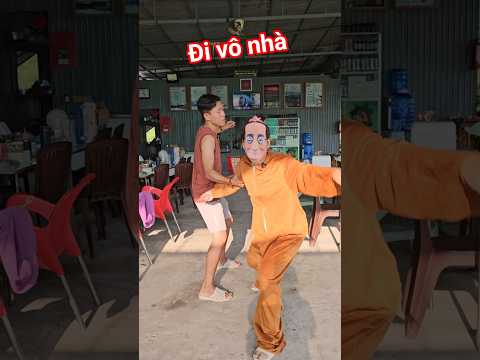 Tung tung sahur đi học