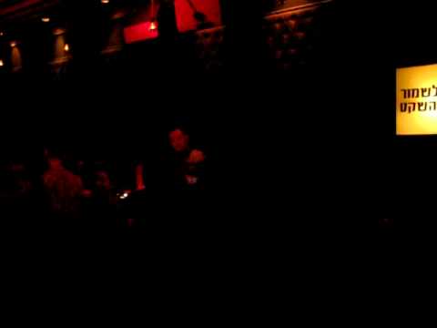 YARIV ETZION a.k.a Streo Underground @ Cat & Dog (Tel Aviv, 03.03.10) - part 5