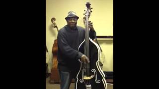 [Kolstien Bass Shop] Charnett Moffett Playing his Kolstein Rocker Busetto Bass