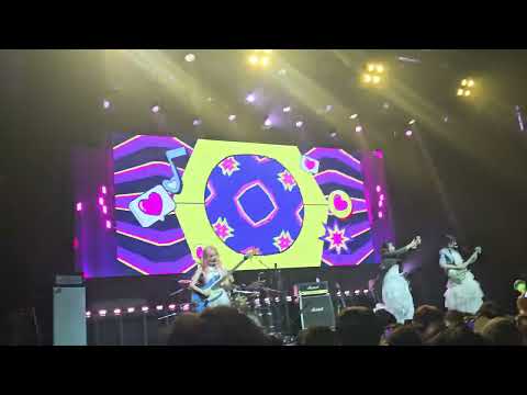 260427 QWER 미니4집 쇼케이스 고민중독