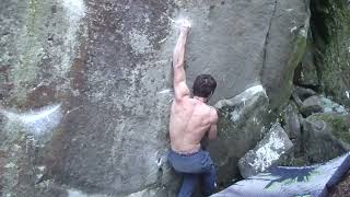 Video thumbnail de Derniéra, 8A+. Bor