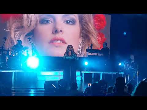 "Como las alas al viento" Rocío Jurado. Cover de Tamara Jerez en directo