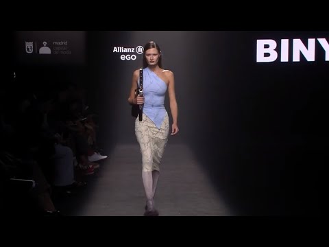 DESFILE ALLIANZ EGO  BINYA