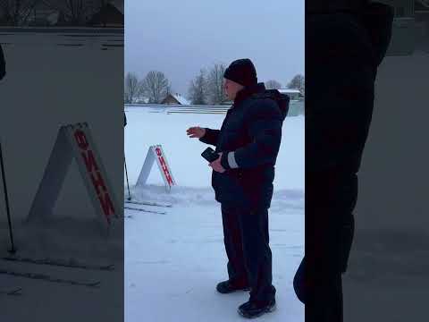 На городском стадионе состоялись лыжные гонки среди ребят из учреждений образования Лепельского района