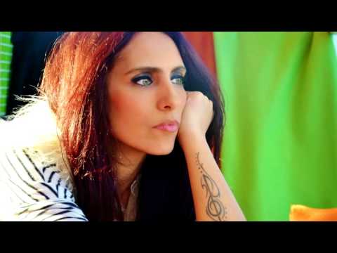 Troyia feat. Tania Tavares - Insane