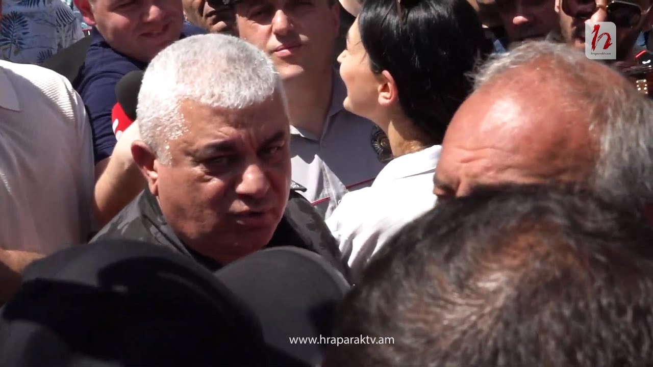 Երբ ասել եք «լակոտություն» մեքենային քացով խփողին, չեք ասել «լակոտություն» ոտքը ջարդող ոստիկանին