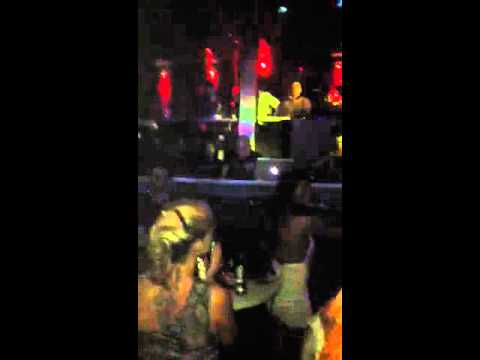 Intro Raffa Ciello@ NYE club DIVERSO