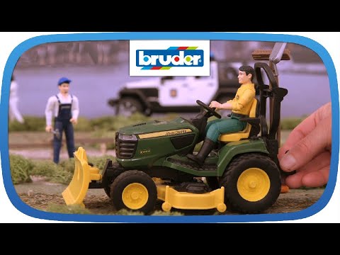 bworld John Deere Aufsitzrasenmäher mit Anhänger und Gärtner -- 62104 -- BRUDER Spielwaren