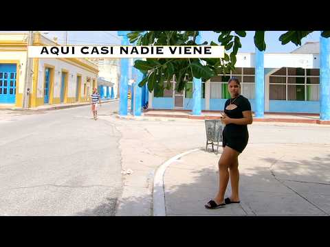 🇨🇺 CUBA: ¿Cómo se Vive en la COSTA de HOLGUÍN? Mujeres y Vida Cotidiana en GIBARA – Walking Tour