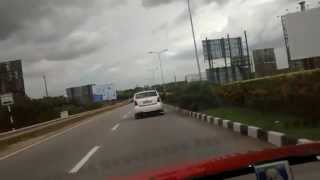 preview picture of video 'Traveling to Bangalore Airport'