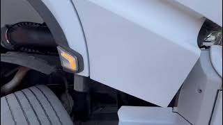 Mercedes-Benz Actros 2551 6x2*4 BOX L=7401mm camión furgón | Imagen 4 - Autoline