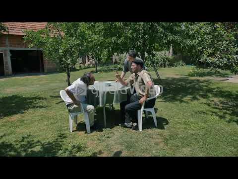 A e keni ni hala Qamilin tu fol frengjisht? - Stupcat Skeçe 2019 - Tuxhari