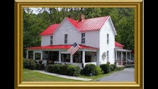 PIGEON FORGE. YESTERDAYS ANTIQUES AND COLLECTABLES in the GREAT SMOKY MOUNTAINS.