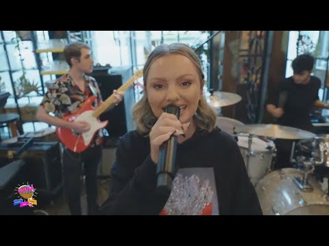 Alexandra Stan - Come Into My World | LIVE on Kiss FM