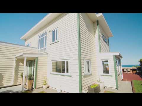 11 Bay Lair Grove, Island Bay - Wellington (Ben Everist & Craig Lowe)