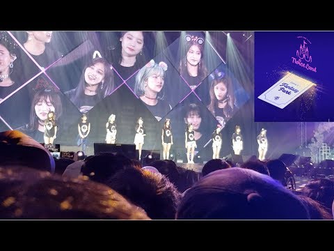 [Fancam] 180518 트와이스 TWICE What is Love Acoustic Version Twiceland Fantasy Park Zone 2