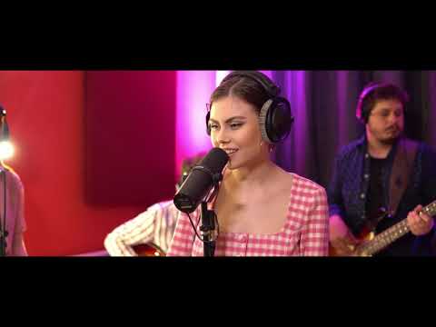 Sara Lamprečnik - Leave The Door Open (Bruno Mars) (Live at Art Music)