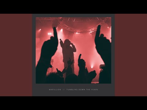 Videoclip de The Party (Live) — Marillion
