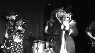 Gary Wilson - And Then I Kissed Your Lips