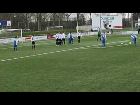 Geen rood voor tegenstander maar wel vije trap voor SCO'63