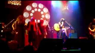 Amor equivocado - Fabiana Cantilo (con Hilda Liazarazu, Claudia Puyo) - Ateneo 17.05.2013