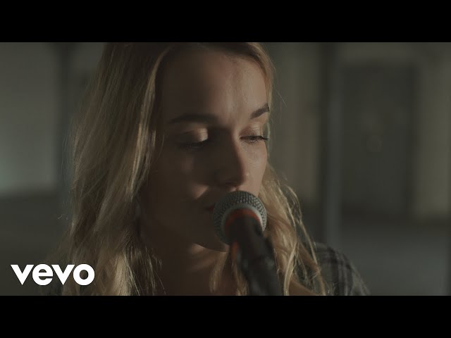 Zu Jung von Lotte ((jetzt ansehen))