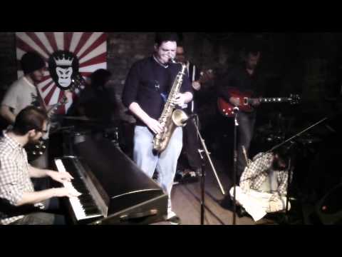 "Militaris Congratulation" (Hungarian melody) Church Basement Band @Elliott St Jam 2013-11-19