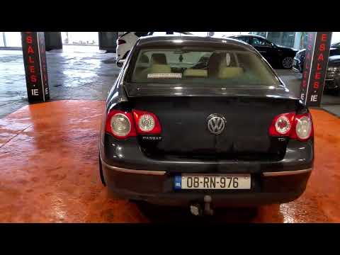 Volkswagen Passat 2008 - Image 2