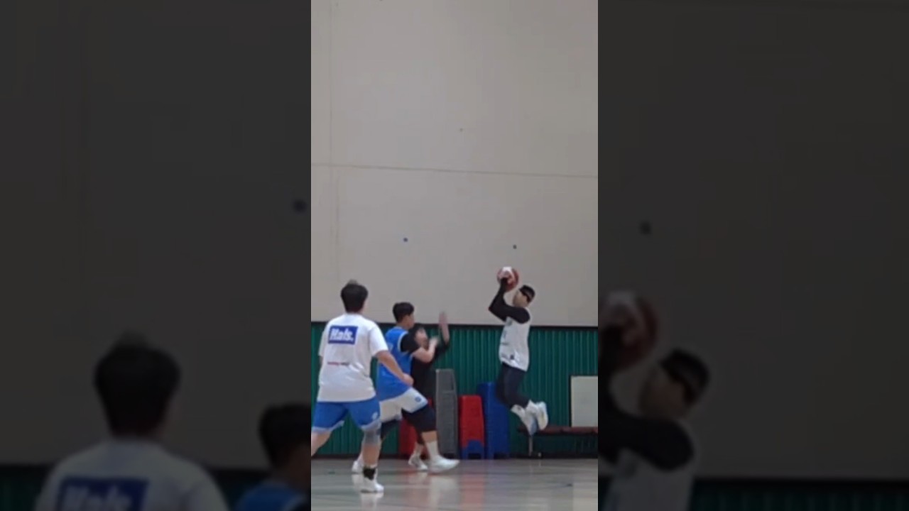 공간을 만들고 슛을 쏴라